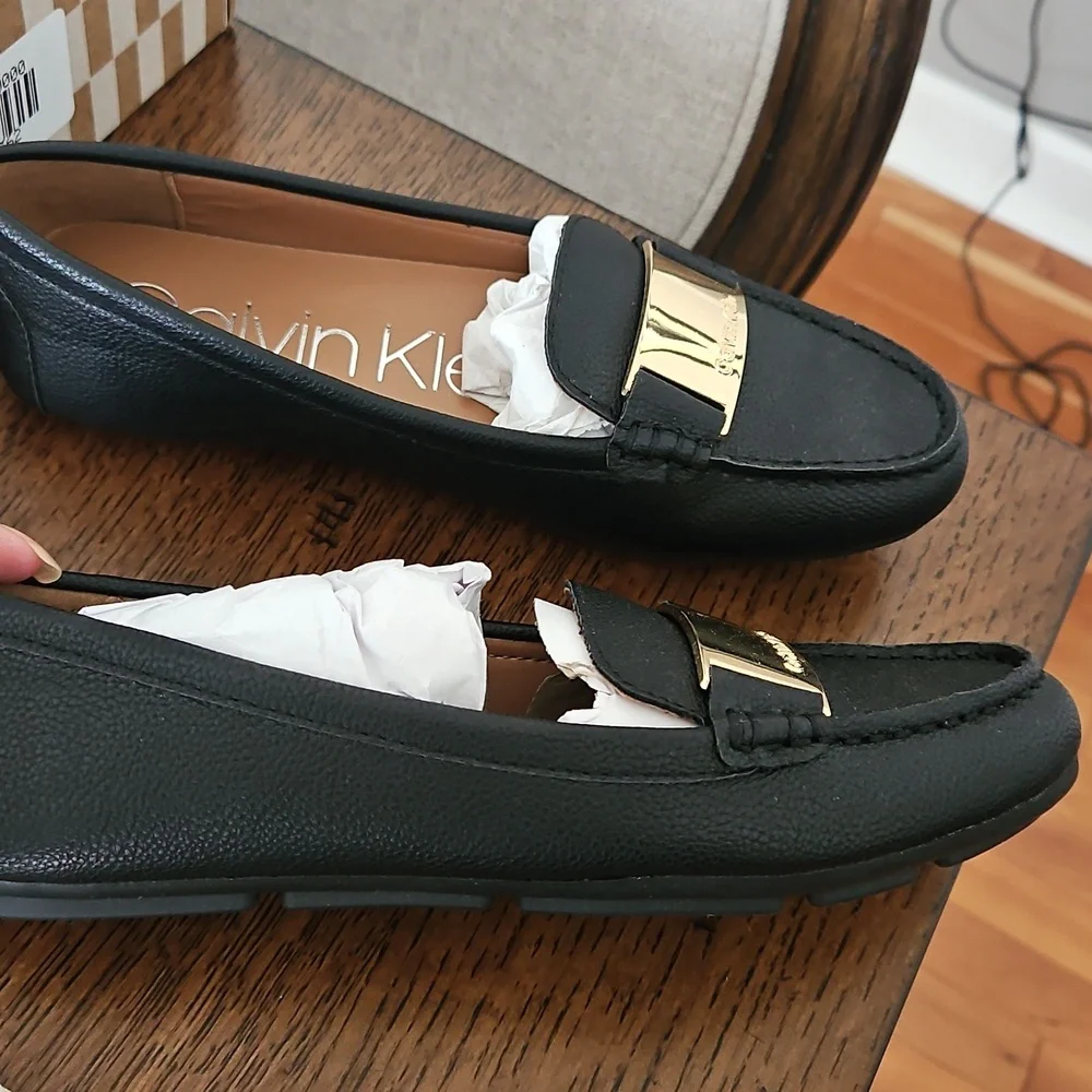 New Calvin Klein Flats Size 6.5 - Picture 3 of 3